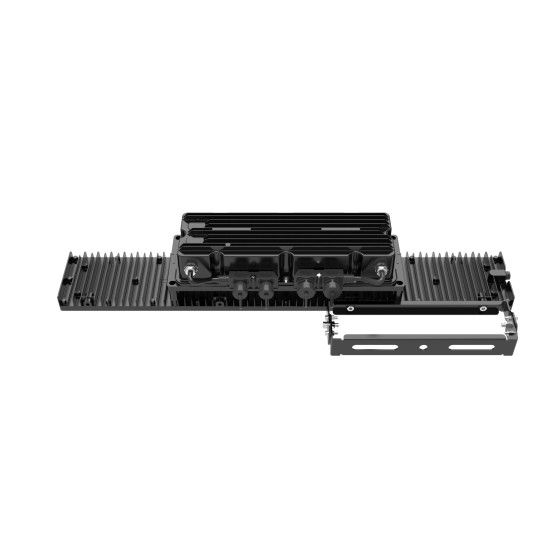 Dimensiones montaje luminaria F4940 200W profesional LED