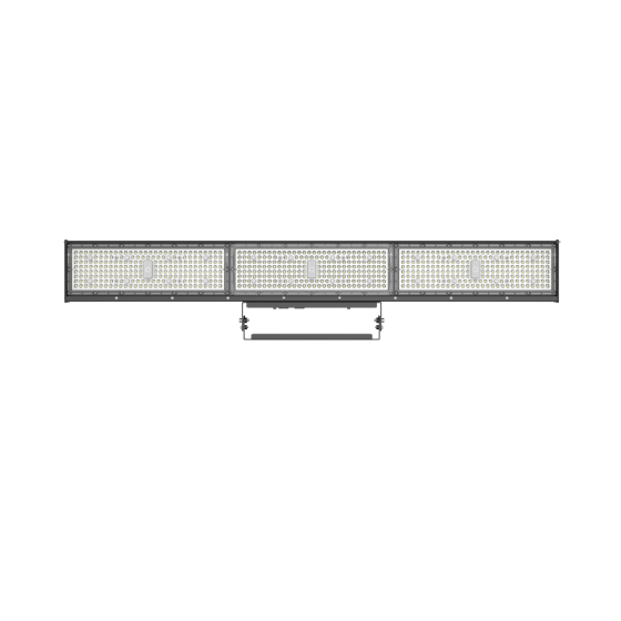 Vista ambiente luminaria 320W pista pádel espacios deportivos 5000K